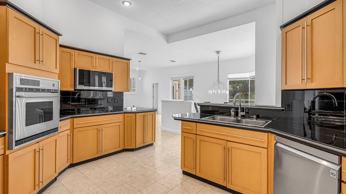 House in Orlando, Florida, United States 3 - 18614042