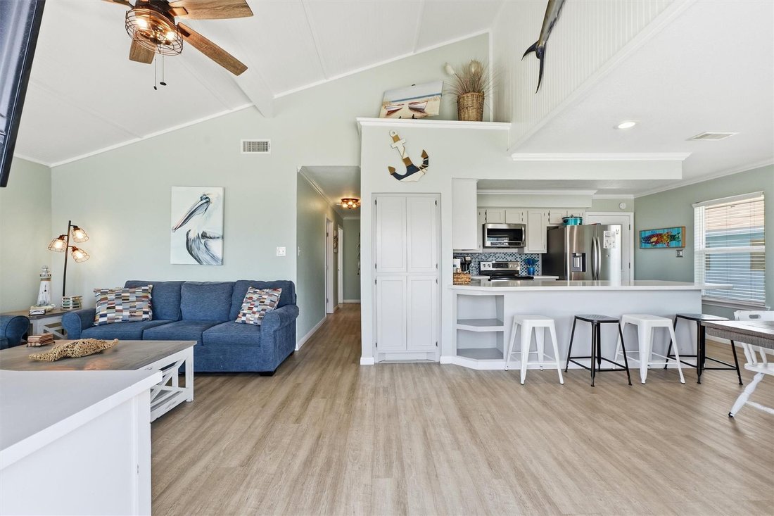 House in Galveston, Texas, United States 2 - 18613357