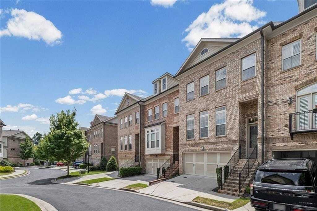 Townhouse in Alpharetta, Georgia, United States 3 - 18600563