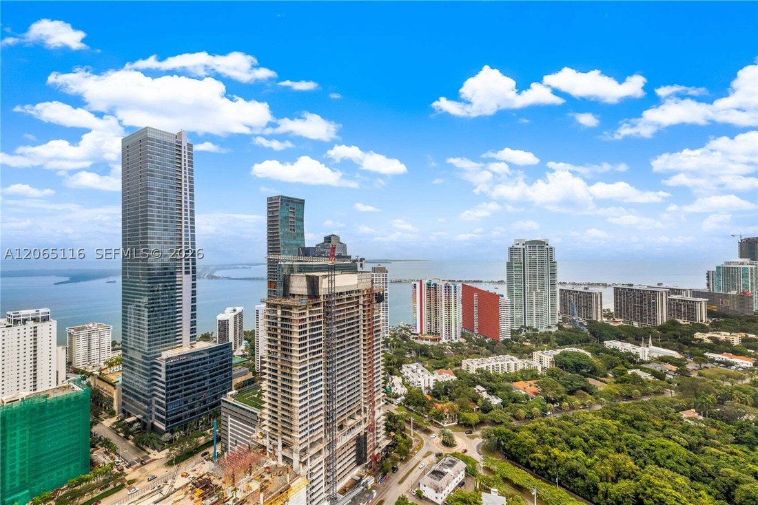 Condo in Miami, Florida, United States 5 - 18612542
