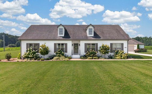 House in Fayetteville, Tennessee, United States 1