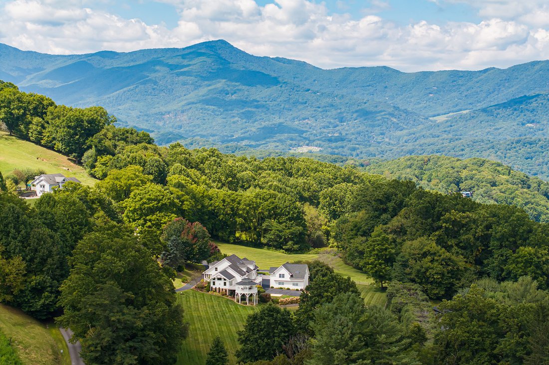 House in Waynesville, North Carolina, United States 2 - 16202185