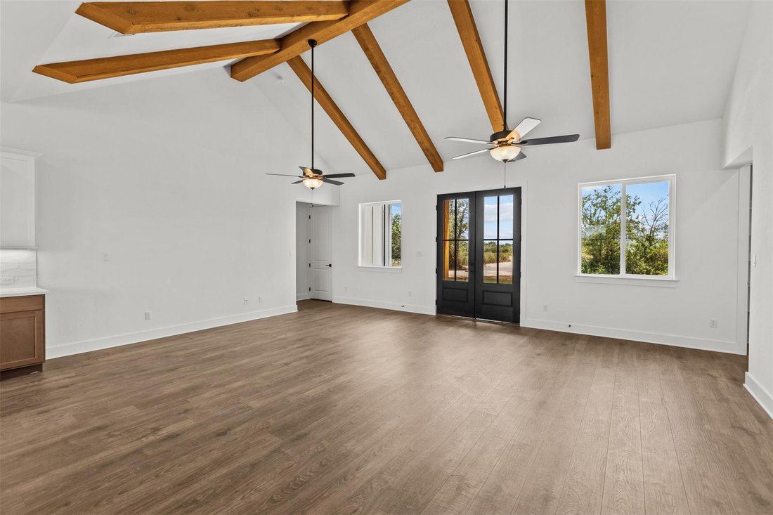 House in Dale, Texas, United States 4 - 18612237
