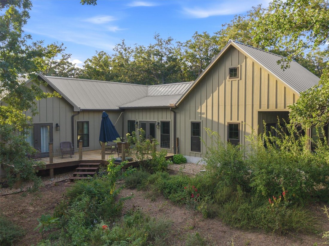 House in Smithville, Texas, United States 2 - 18615720