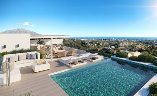 Penthouse in Nueva Andalucia, Marbella, Spain 1