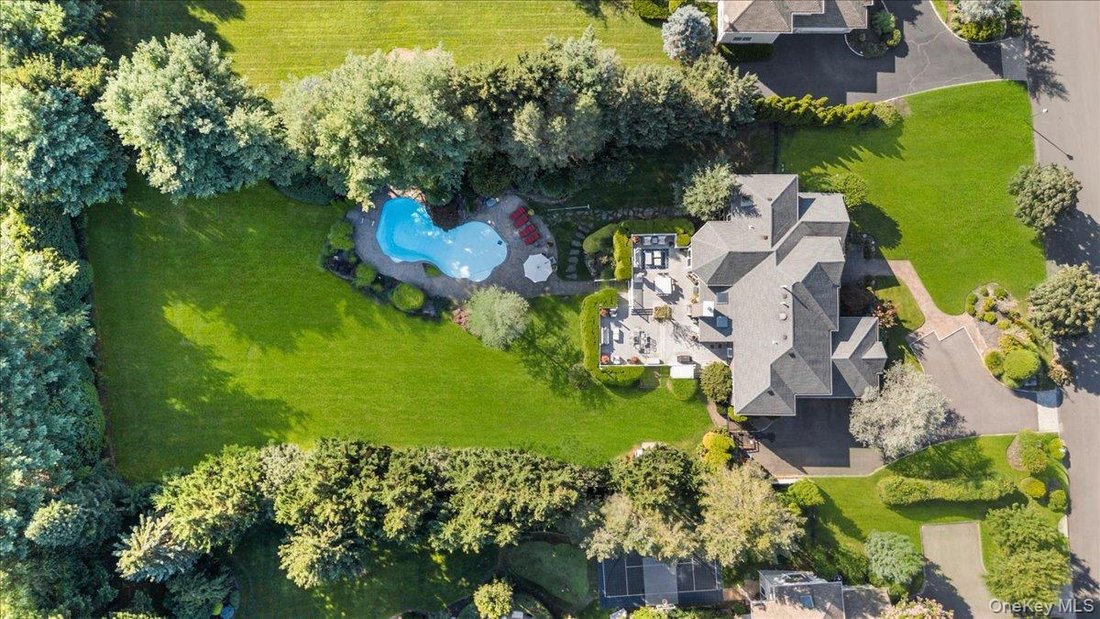 House in Melville, New York, United States 4 - 18609264