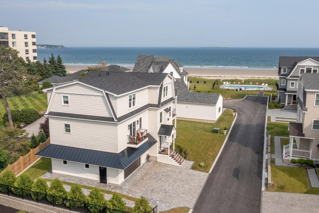 House in Old Orchard Beach, Maine, United States 1 - 18611476