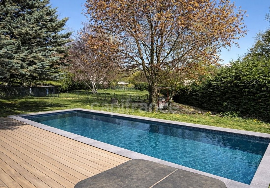 Villa in Crozet, Auvergne-Rhône-Alpes, France 4 - 18300326