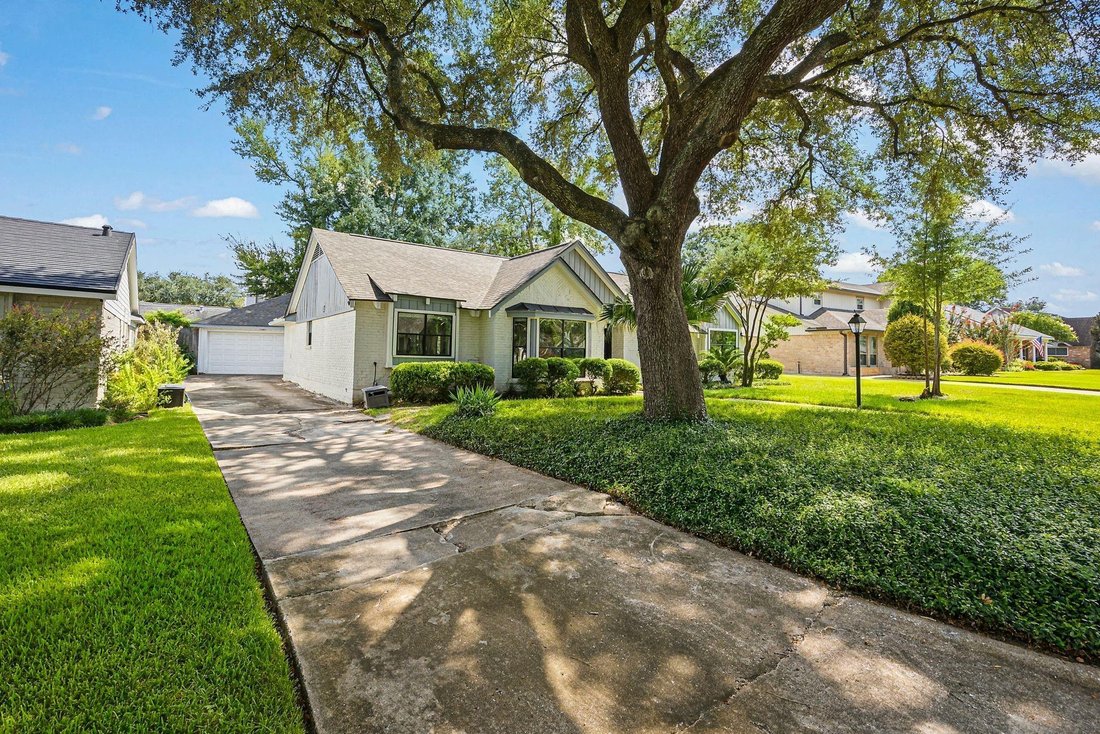 House in Houston, Texas, United States 5 - 18610163