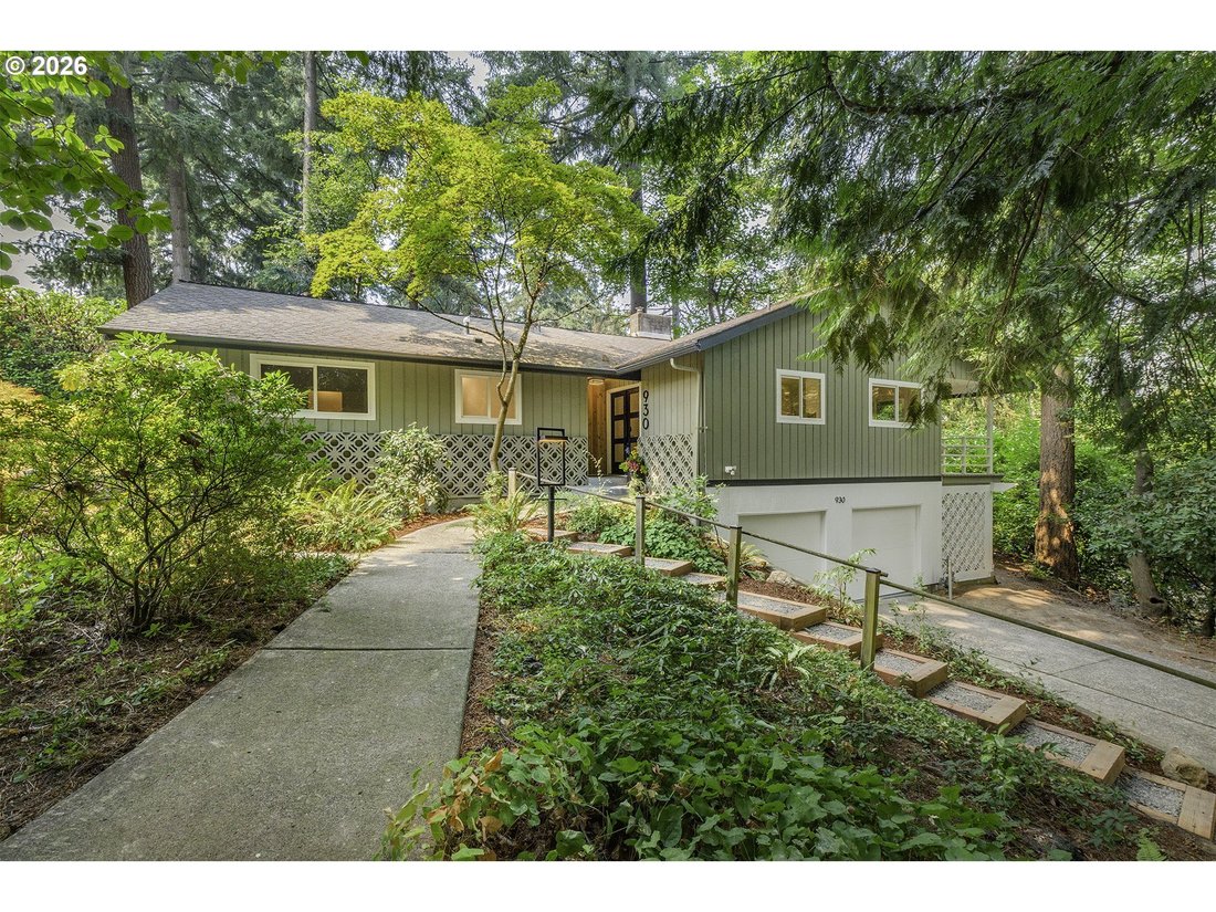 House in Lake Oswego, Oregon, United States 1 - 18609700