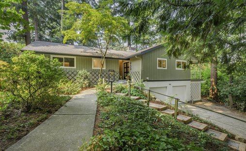 House in Lake Oswego, Oregon, United States 1