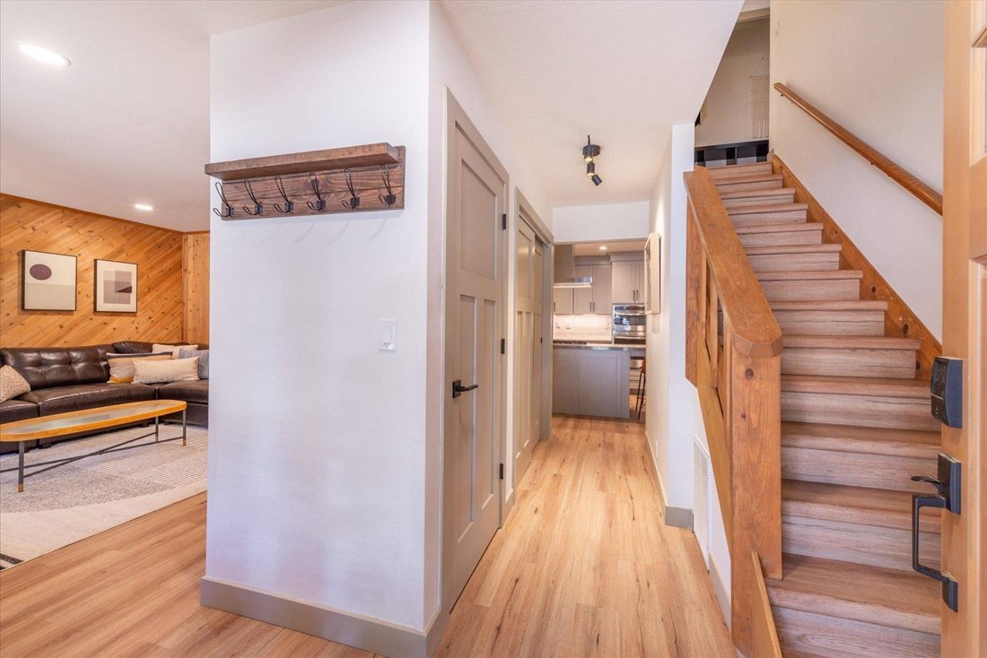 House in Truckee, California, United States 3 - 18614714
