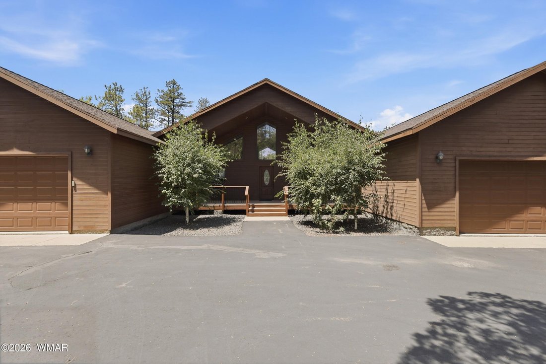 Pinetop-Lakeside, Arizona, United States 3 - 18611528
