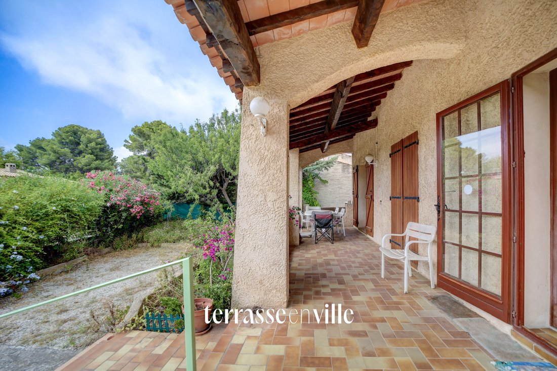 House in Saint-Cyr-sur-Mer, Provence-Alpes-Côte d'Azur, France 5 - 18613648