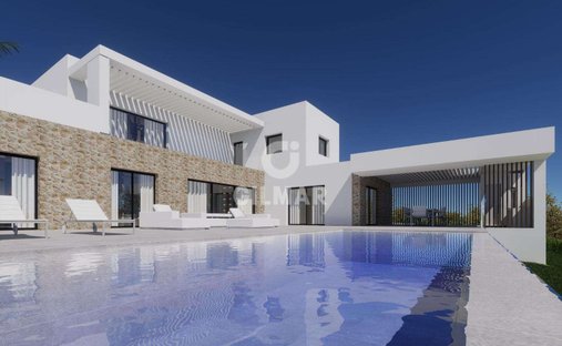 Land in Estepona, Andalusia, Spain 1