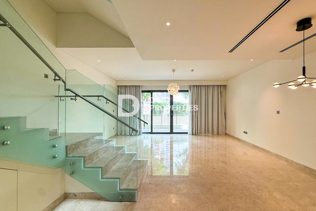 Townhouse in MBR- Al Merkad, Dubai, United Arab Emirates 1 - 18609889
