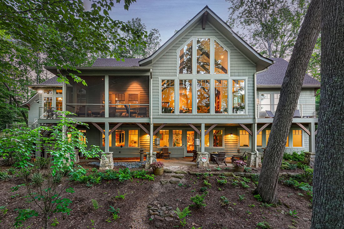 House in Candler, North Carolina, United States 2 - 15093676