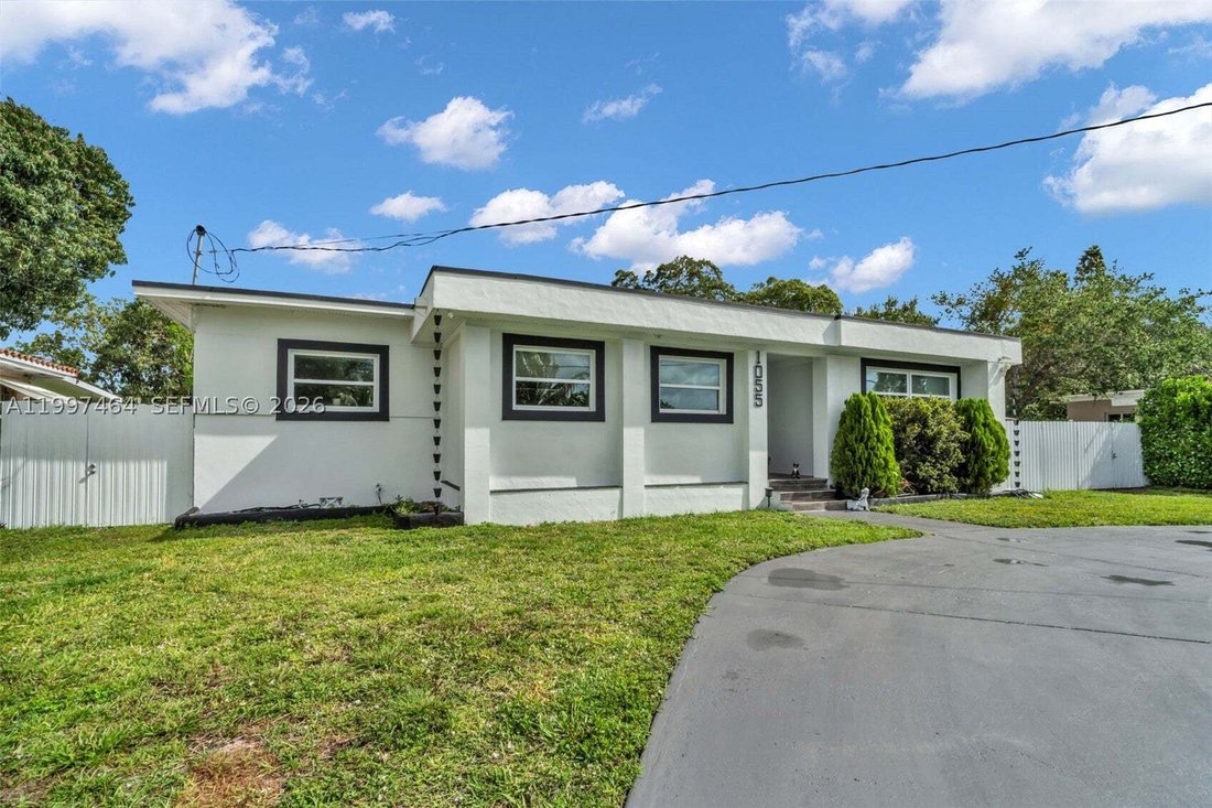 House in Miami, Florida, United States 2 - 17621414