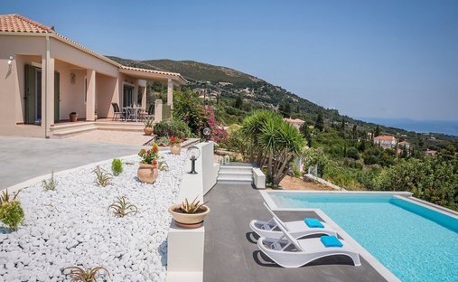 Villa a Elios-Proni, Peloponnese, Western Greece and the Ionian, Grecia 1