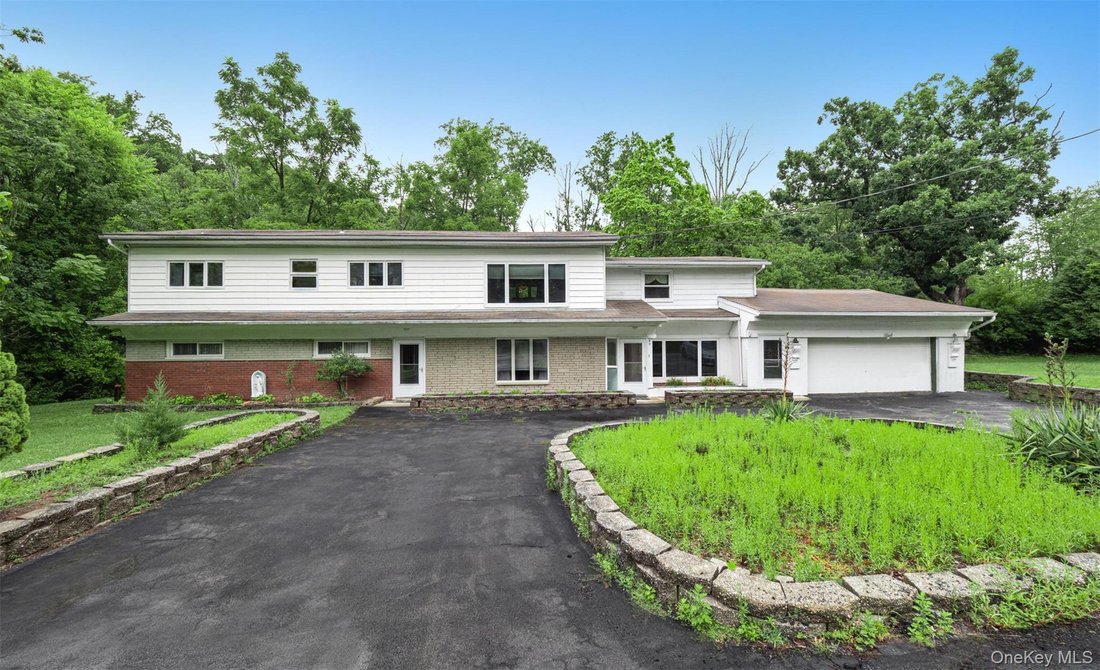 House in Monroe, New York, United States 1 - 18609683