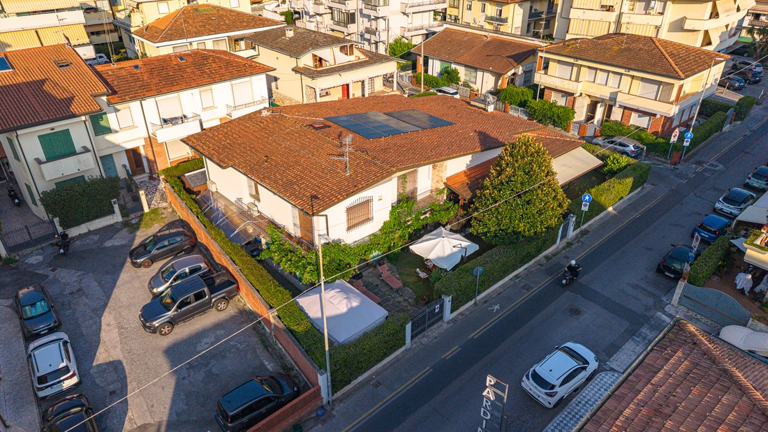 Villa in Darsena - Ex Campo di Aviazione, Viareggio, Tuscany 2 - 18615788