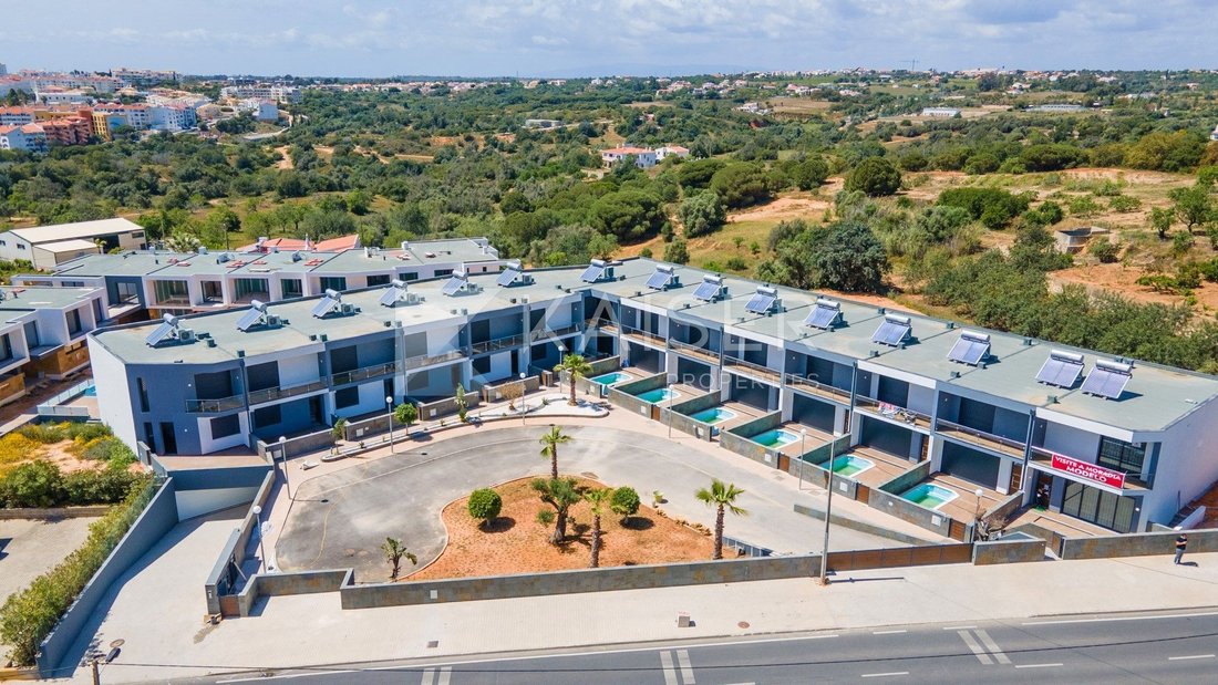 Townhouse in Olhos de Agua, Algarve, Portugal 3 - 12454498