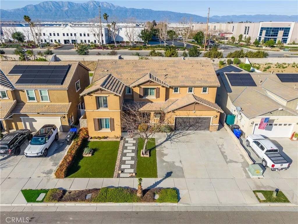 House in Jurupa Valley, California, United States 1 - 18610112