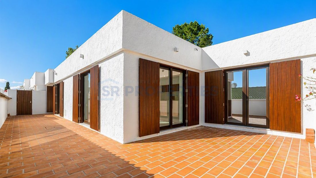 Apartment in Vilamoura, Quarteira, Algarve 1 - 18438407