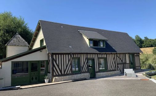 Estate in Vimoutiers, Normandy, France 1
