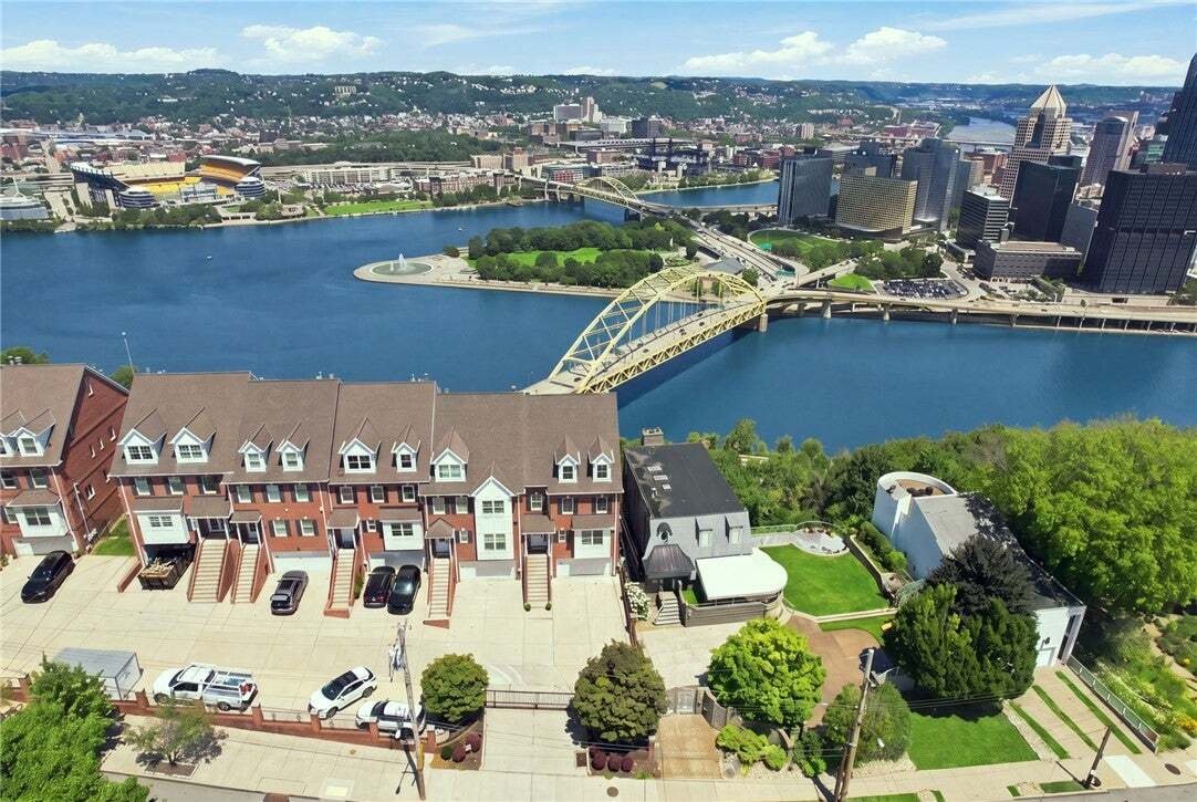Townhouse in Pittsburgh, Pennsylvania, United States 4 - 18611833
