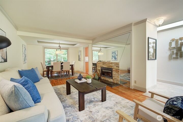 House in Bellevue, Washington, United States 5 - 18614988