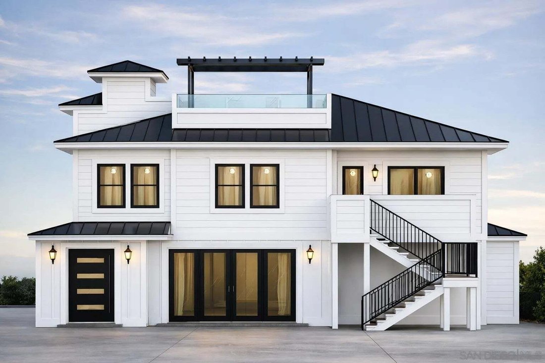 San Diego, California, United States 1 - 18612808