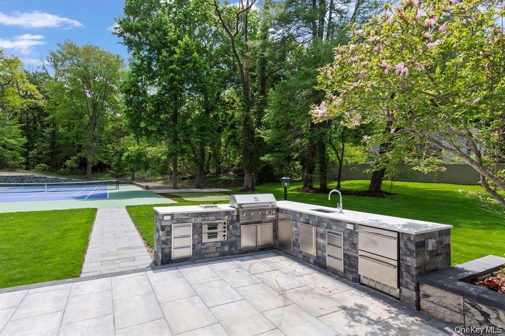 House in Greenlawn, New York, United States 5 - 18542248