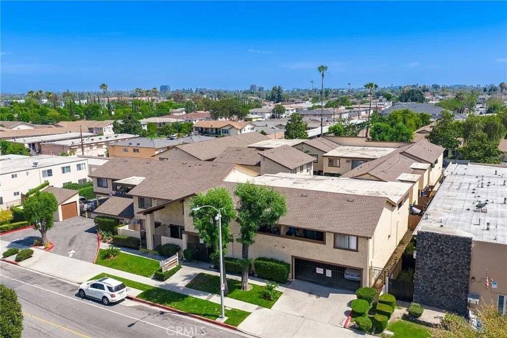 Orange, California, United States 2 - 18612857