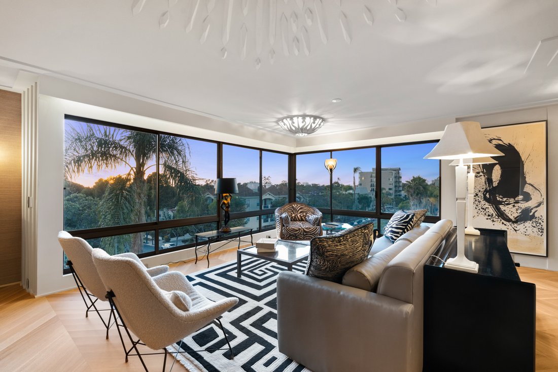 Condo in San Diego, California, United States 4 - 18615022