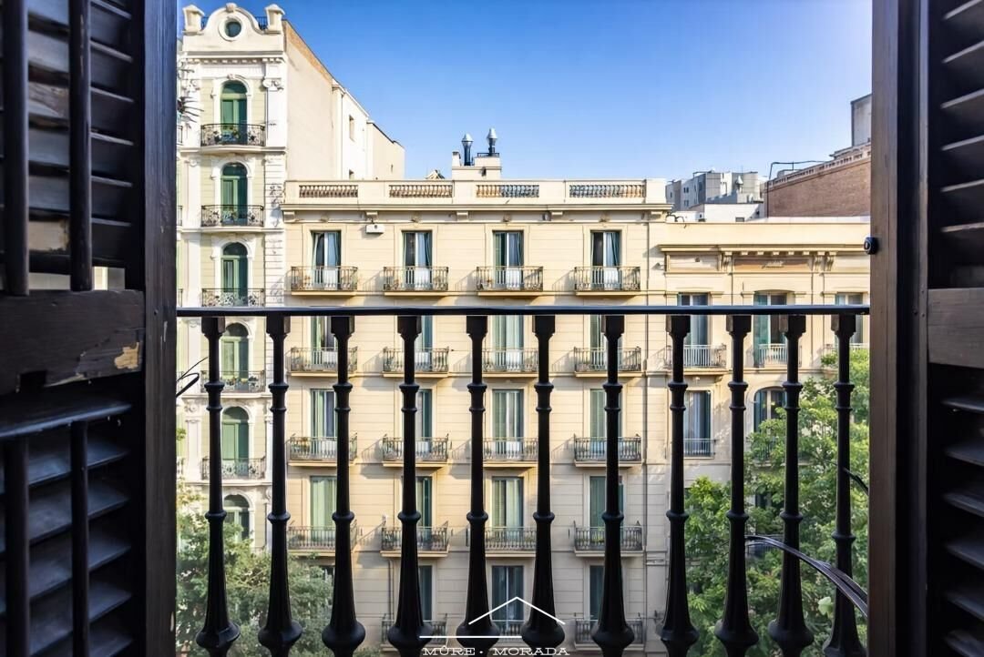 Apartment in Eixample, Barcelona, Spain 3 - 18613452