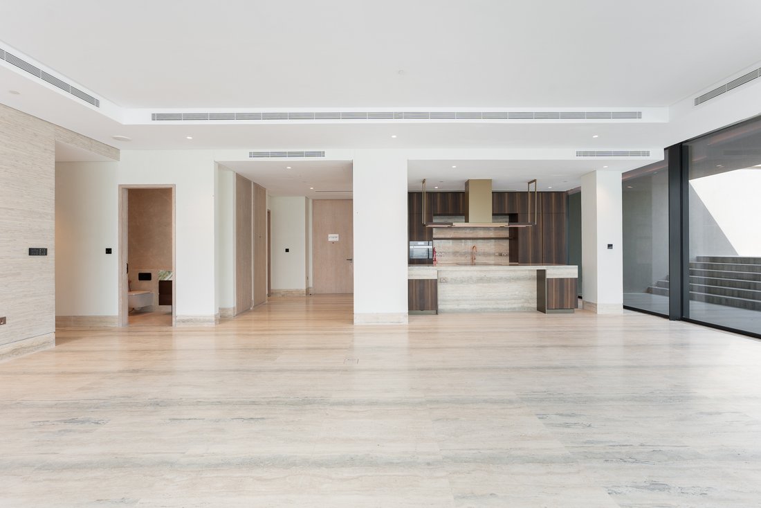 Apartment in Palm Jumeirah, Dubai, United Arab Emirates 5 - 18610781