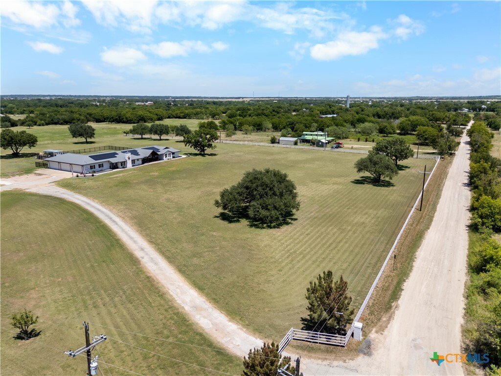 Farm Ranch in Whitney, Texas, United States 3 - 18613037