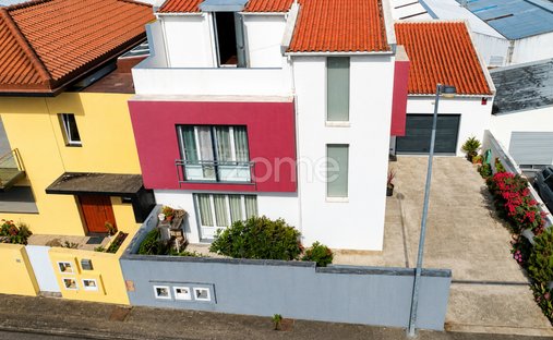 House in Faja de Cima, Azores, Portugal 1