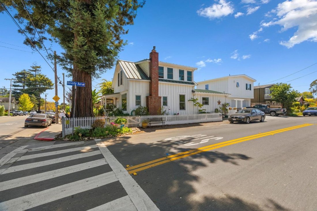House in Capitola, California, United States 3 - 18591372
