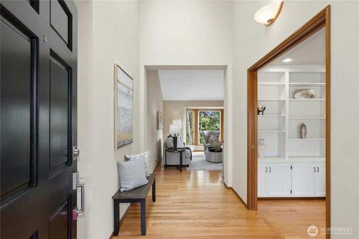 House in Bellevue, Washington, United States 4 - 18614976