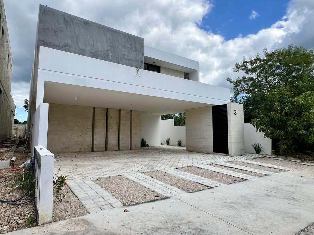 House in Cholul, Yucatan, Mexico 3 - 18611304