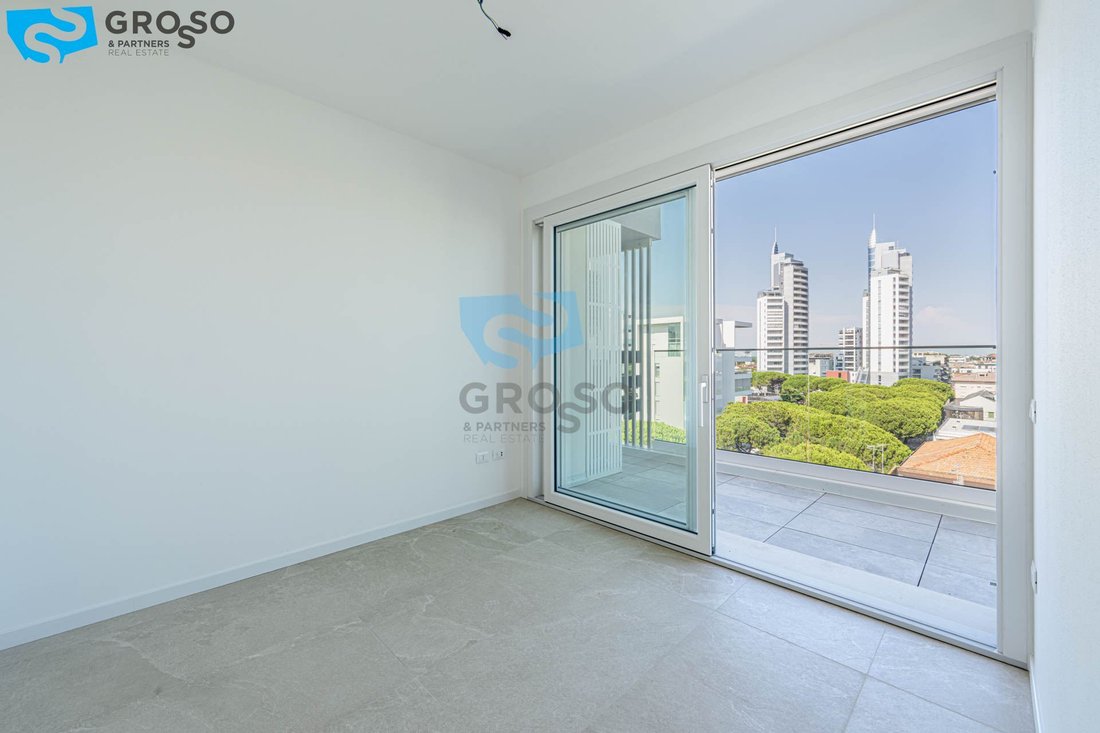 Estate in Jesolo Town, Jesolo, Veneto 4 - 18609223