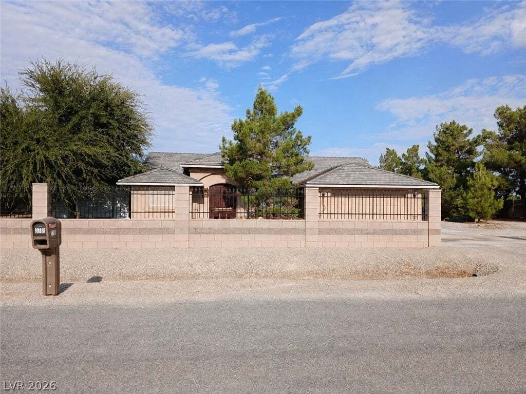 House in Pahrump, Nevada, United States 1 - 18606189