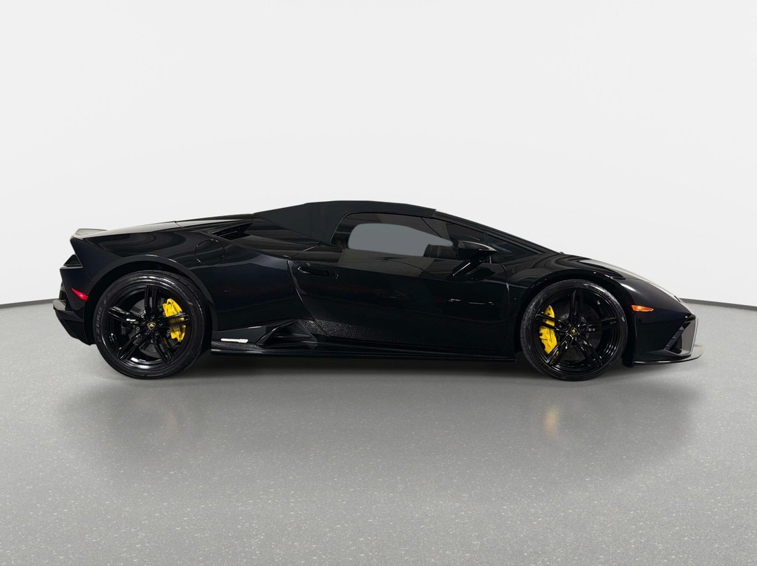 Cabriolet in Pompano Beach, FL, United States 2 - 18610793
