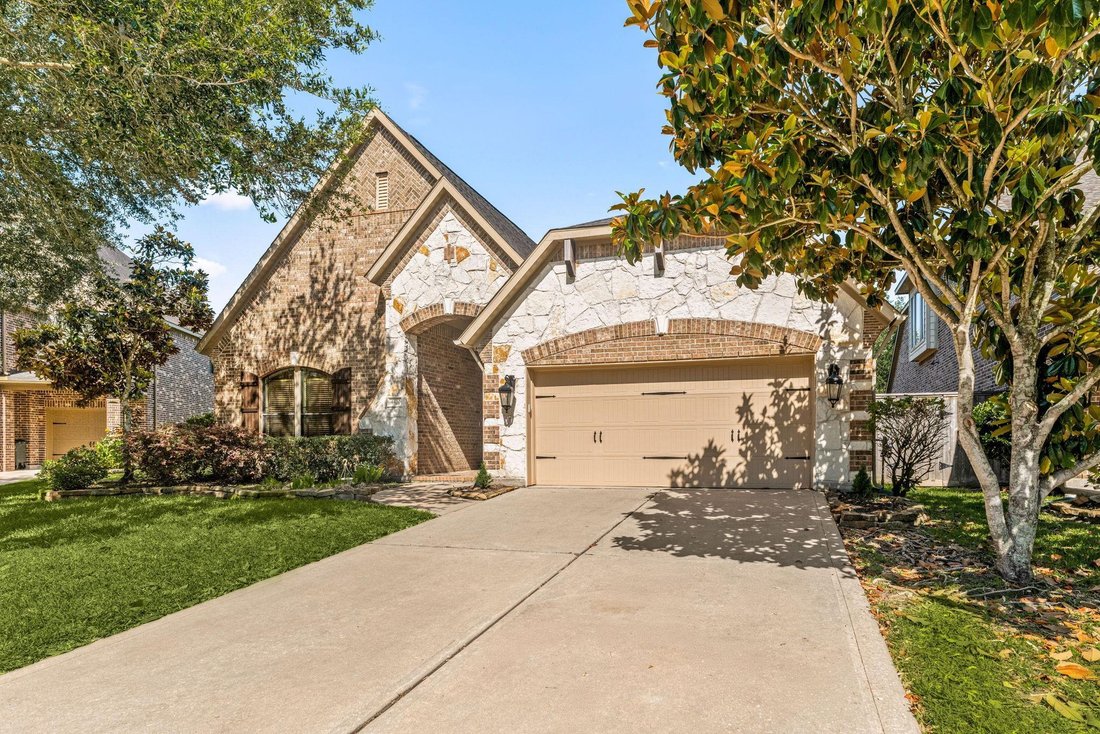 House in Katy, Texas, United States 5 - 18613348