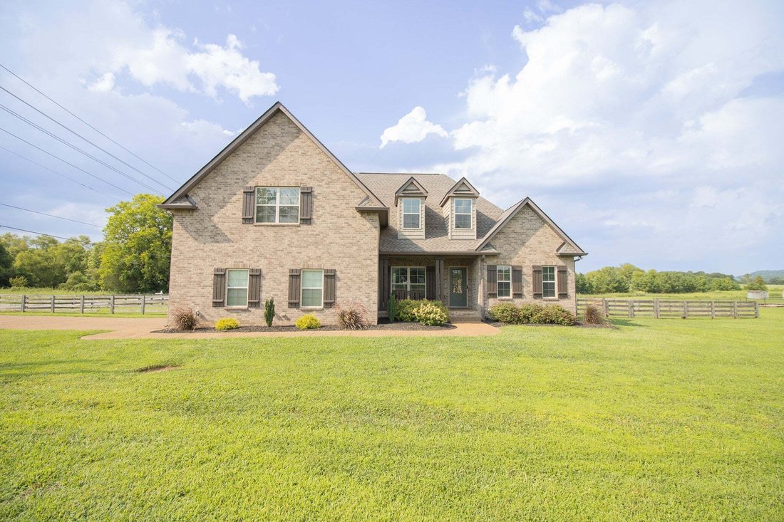 House in Lebanon, Tennessee, United States 3 - 18601674