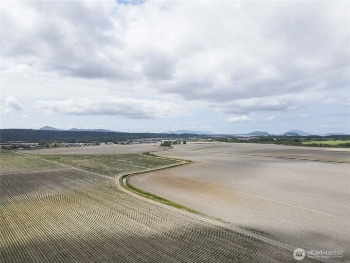 Land in La Conner, Washington, United States 5 - 18615003