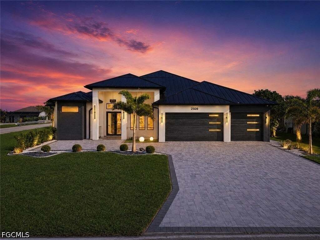 House in Cape Coral, Florida, United States 1 - 18611991