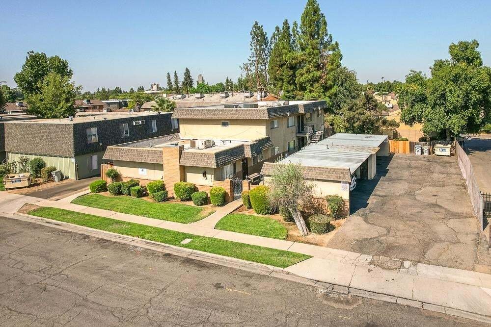 Fresno, California, United States 1 - 18612653